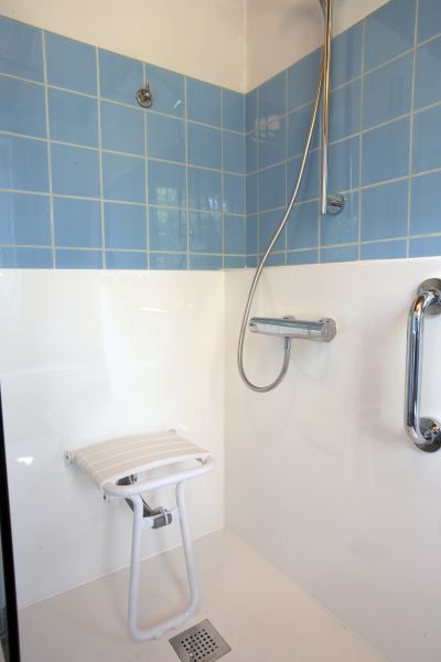 Cost of Elderly Shower Installation in Utica